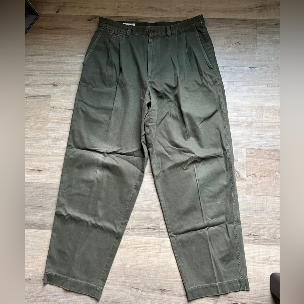 Liz Claiborne Wide Leg Pleated Pants